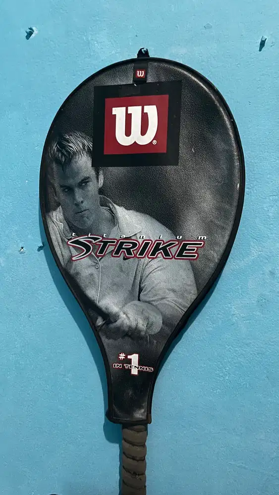 Jual Raket Tenis Wilson Strike Murah