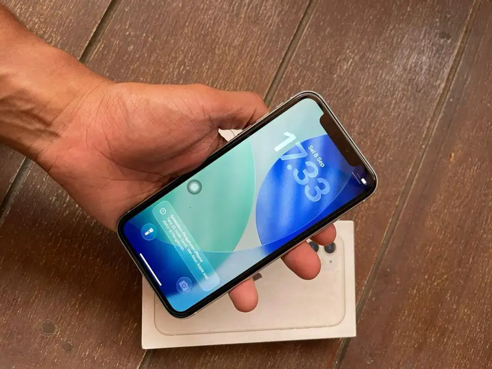 Iphone 11 64gb white ibox