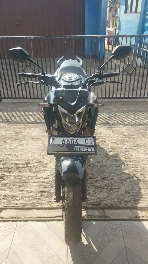 Honda CB150R Streetfire