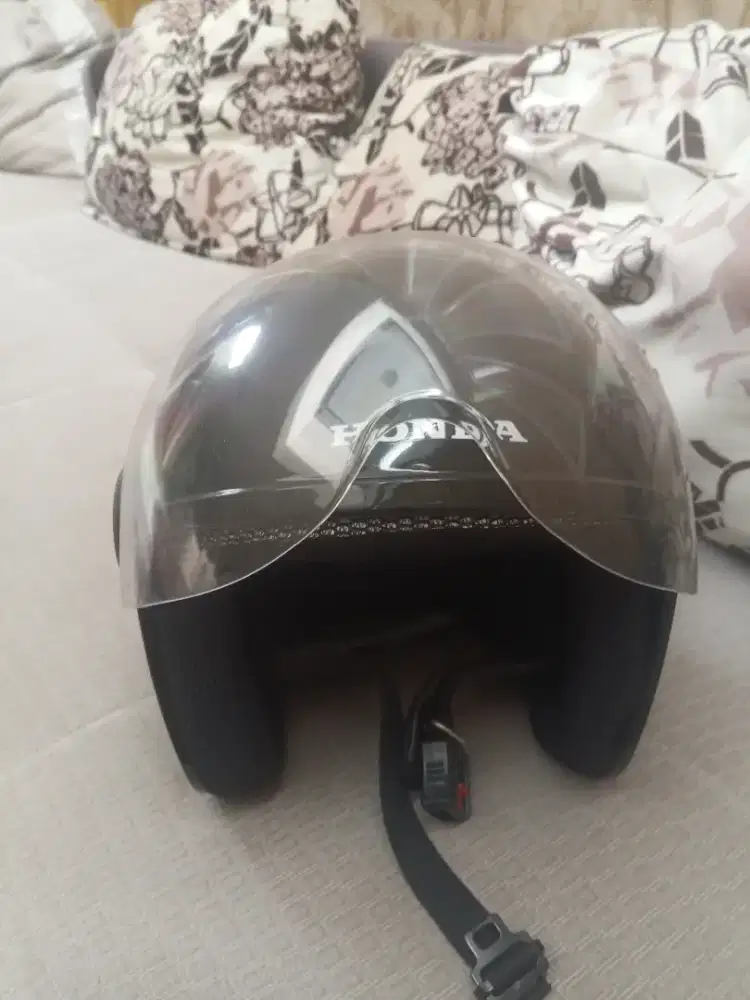 JUAL CEPET AJA GA KEPAKE HELM ORIGINAL HONDA SCOOPY