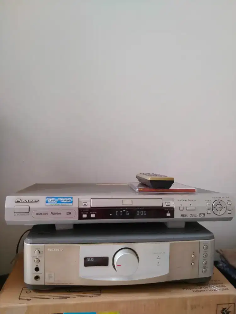 SONY PLACIDO Integrated Amplifier + DVD PIONEER Player