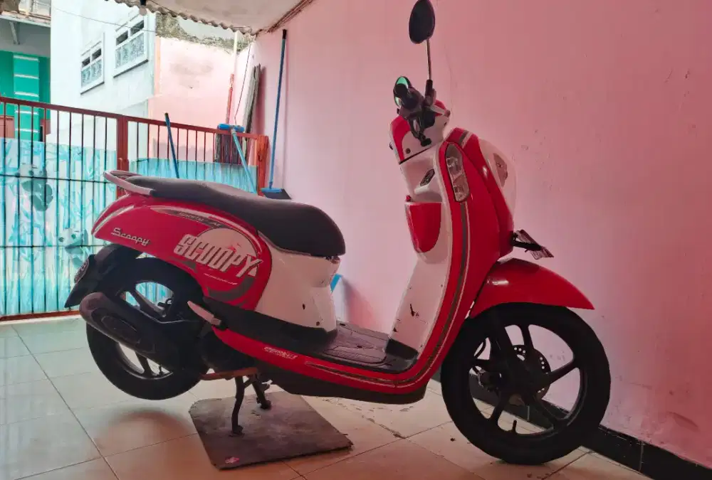 Honda Scoopy 2016 Pajak hidup, Surat lengkap