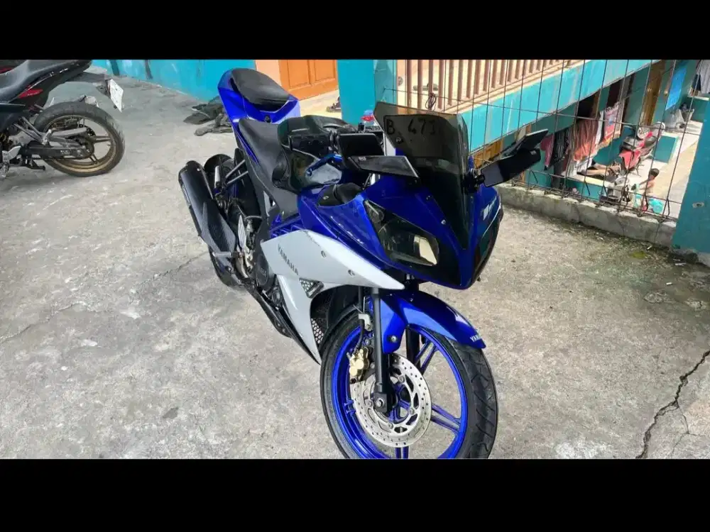 Yamaha R15 V2 2017