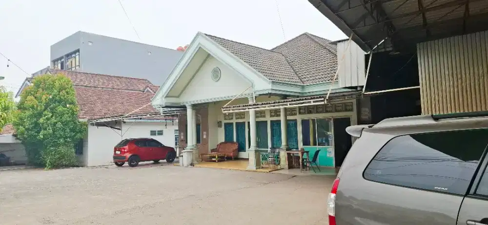 Rumah (Cucian Mobil Trims Carwash)