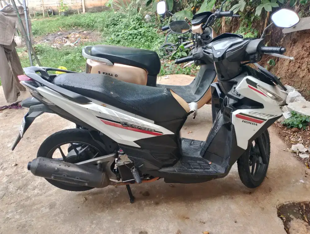 Honda Vario 125 SS lengkap