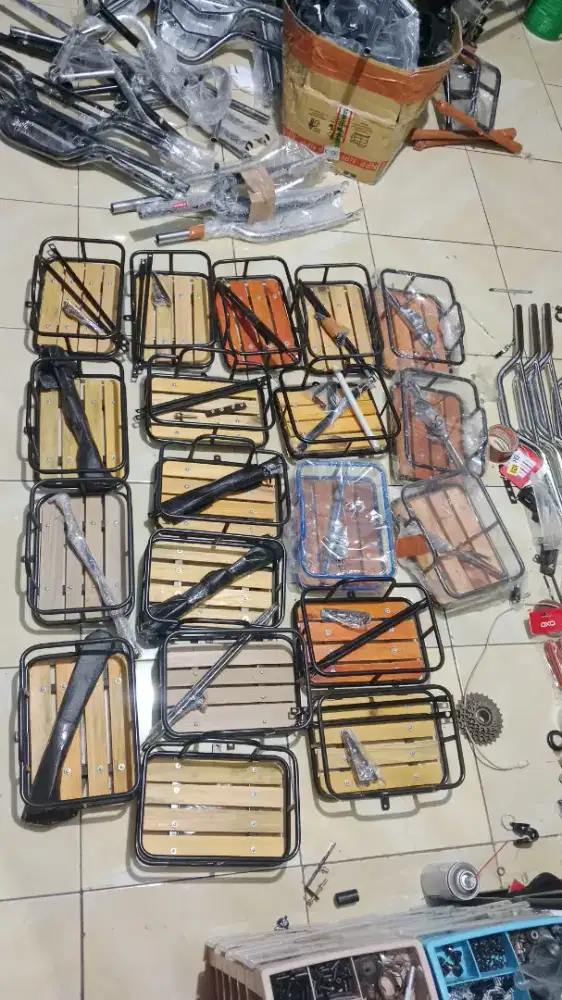 Keranjang sepeda