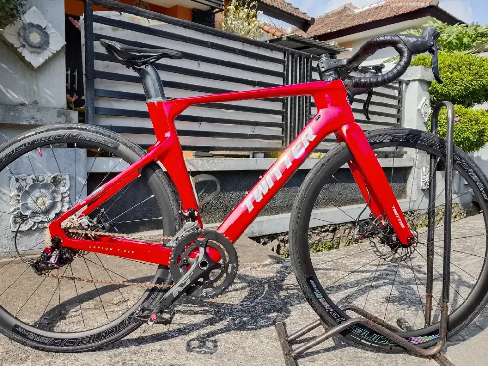 Twitter roadbike