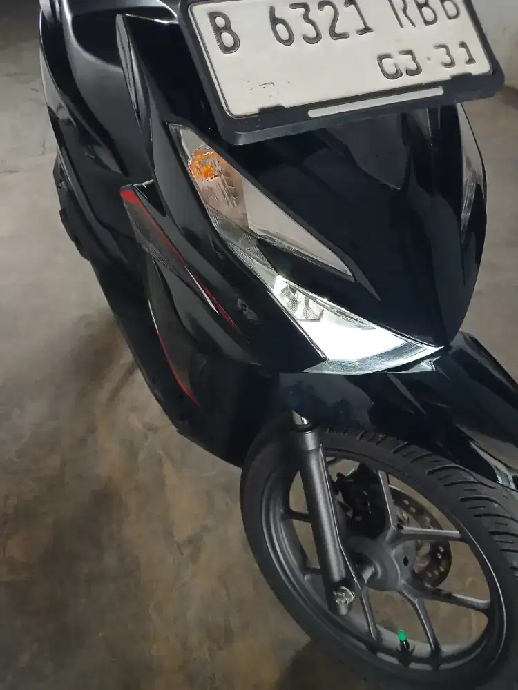 Jual murah Honda Beat 2026 hitam Rp 16.8 juta nego tipis