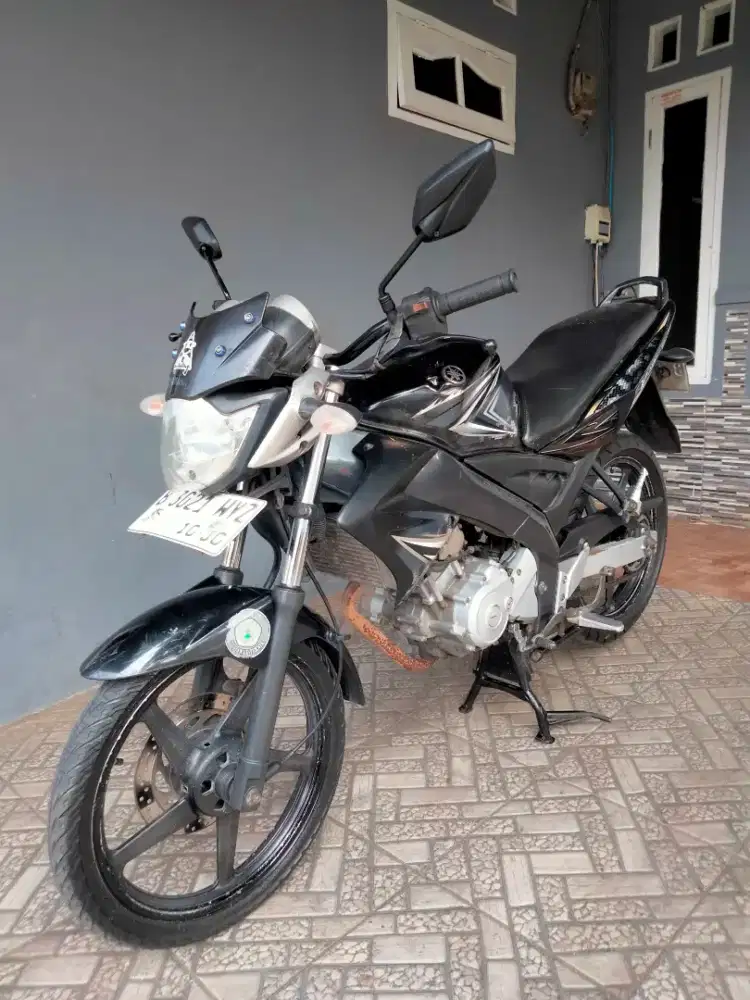 Yamaha Vixion tahun 2011 original siap pakai