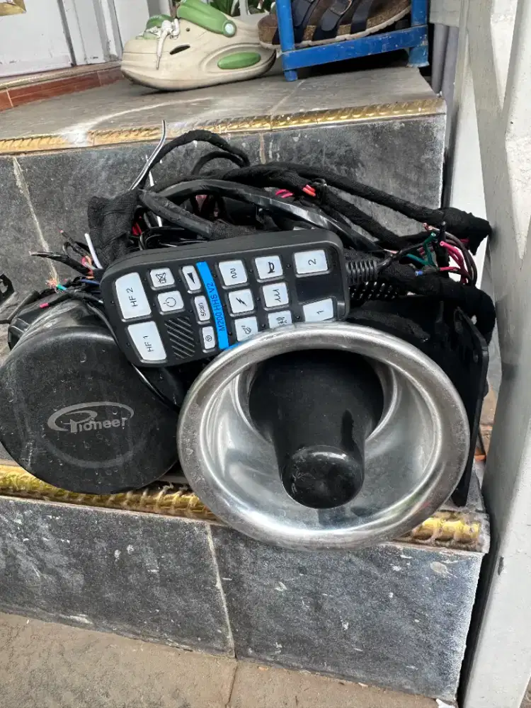Paket Modul Klakson Telolet 2 Corong Plus Lampu Variasi Grill