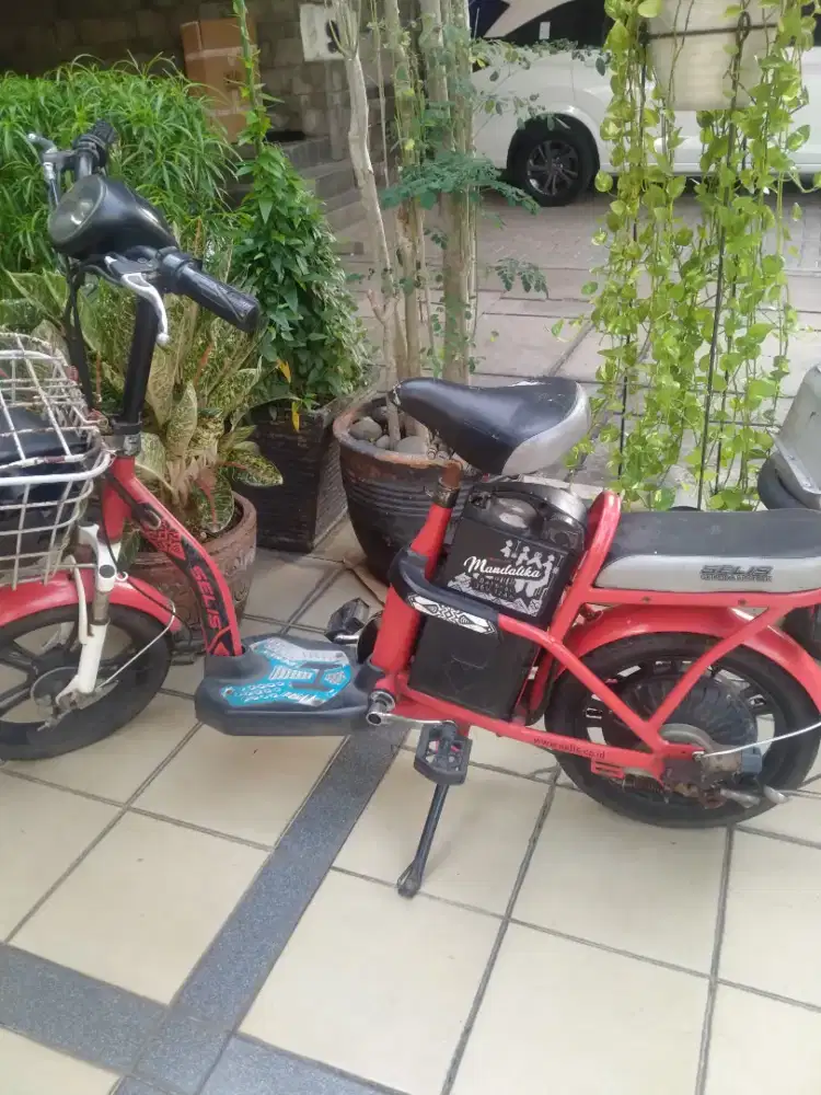 Ingin jual sepeda listrik mandalika seken