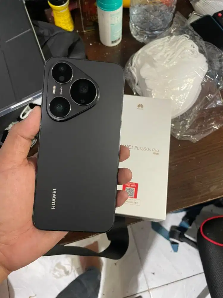 Jual atau tt huawei pura 90s pro baru beli