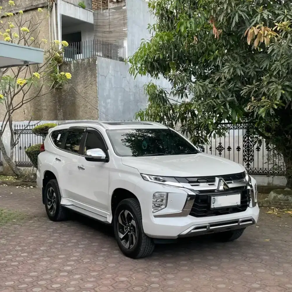 MITSUBISHI PAJERO 4X2 SPORT DAKAR 2025
Low KM 10 rb