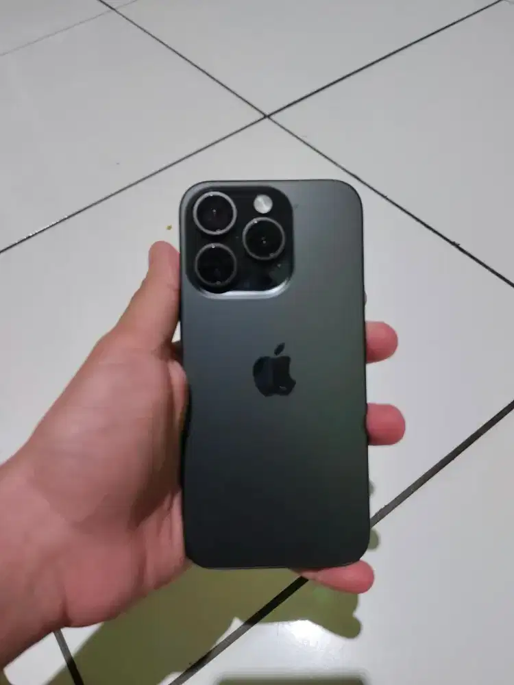 IPHONE 15 PRO ex INTER