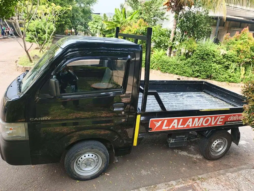 Suzuki Carry 2024 Bensin