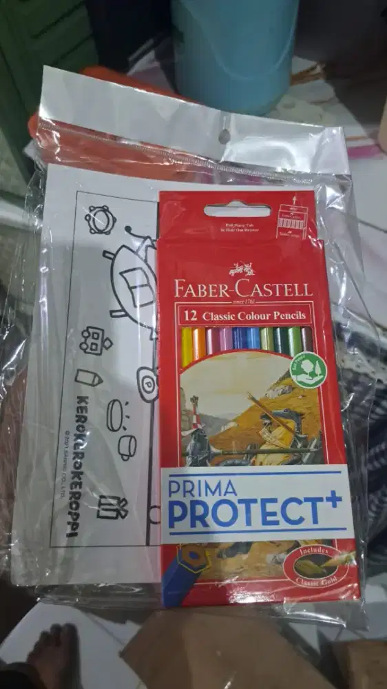 Pensil warna + gambar