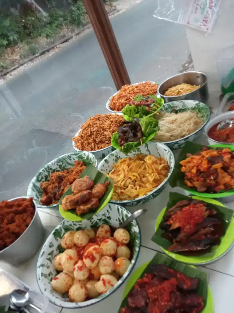 Dicari Yang Bisa Bantu2 masak