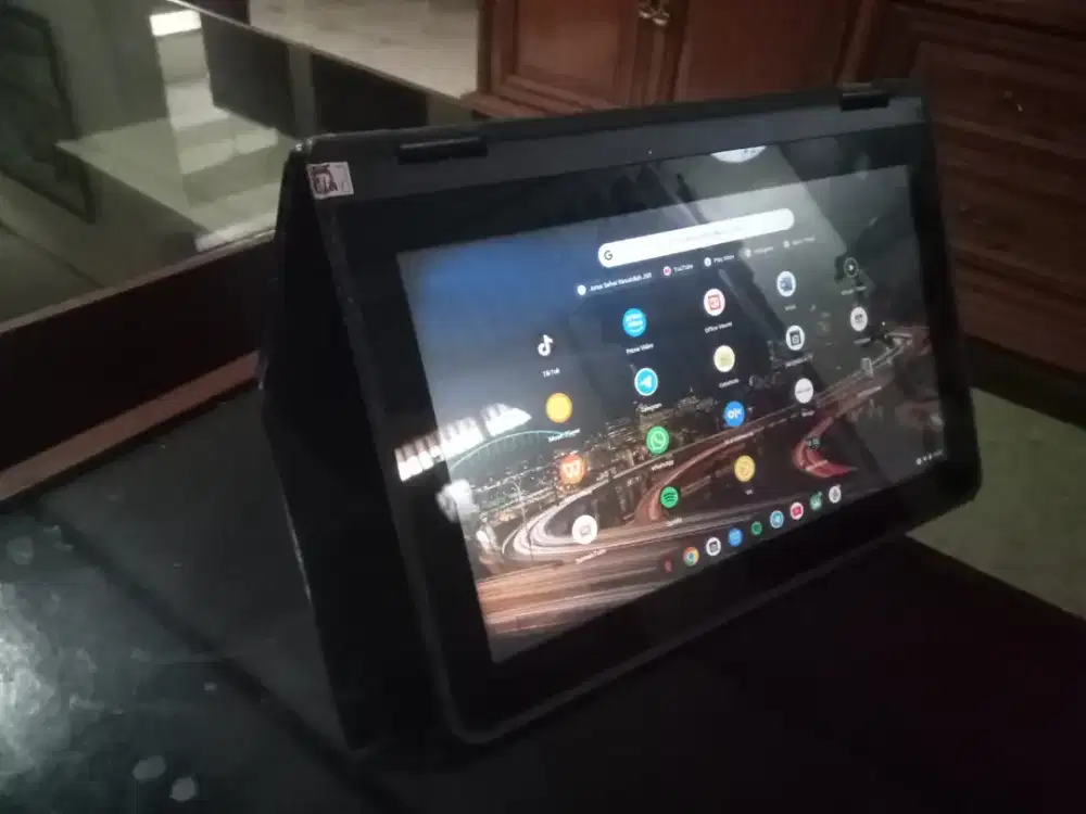 Lenovo Yoga Android 11E Android 4/64 Mulus