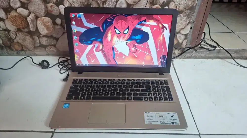 Laptop Asus X541SA -CELERON N3060 -4GB -HDD 500gb -Siap Pake