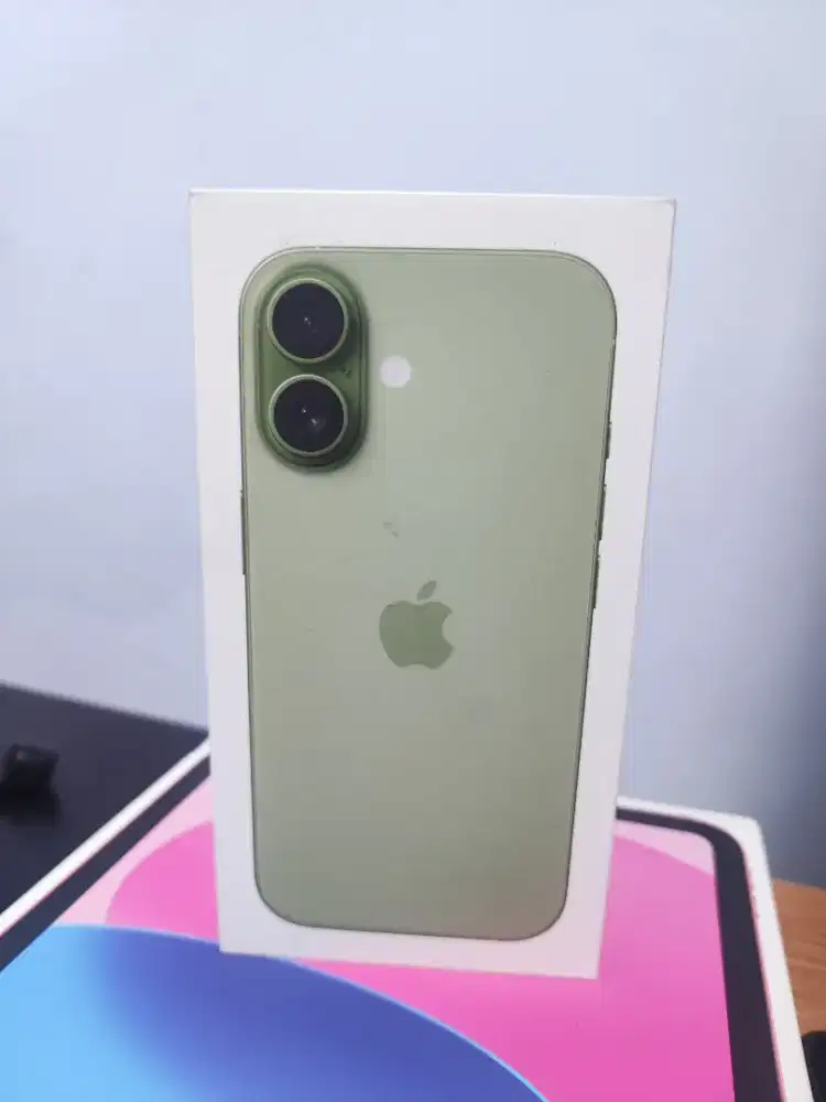Iphone 17 256 GB Sage Baru Garansi Resmi