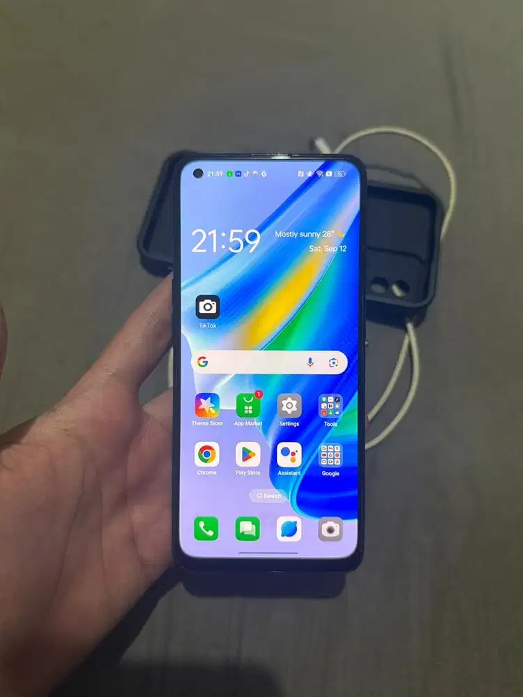 Oppo A95 Black 8/128GB Resmi Hp charger