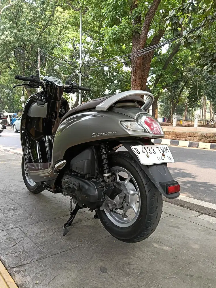 DIJUAL CASH HONDA SCOOPY STYLISH THN 2018 PJK IDUP SIAP PAKAI