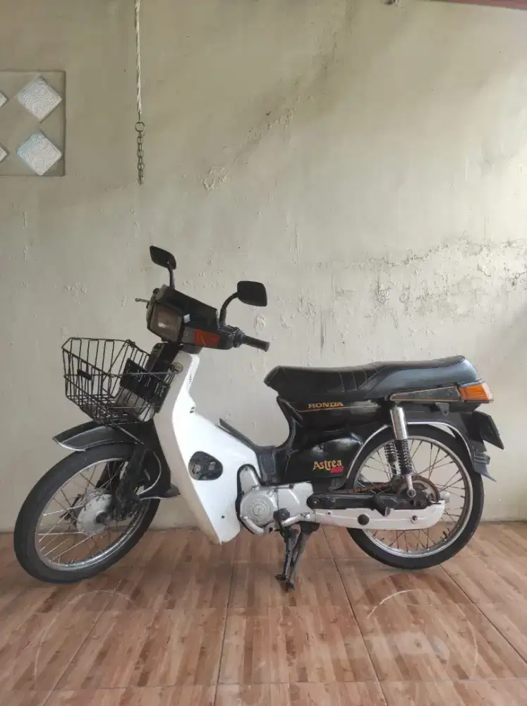 Jual cepat motor astrea 800