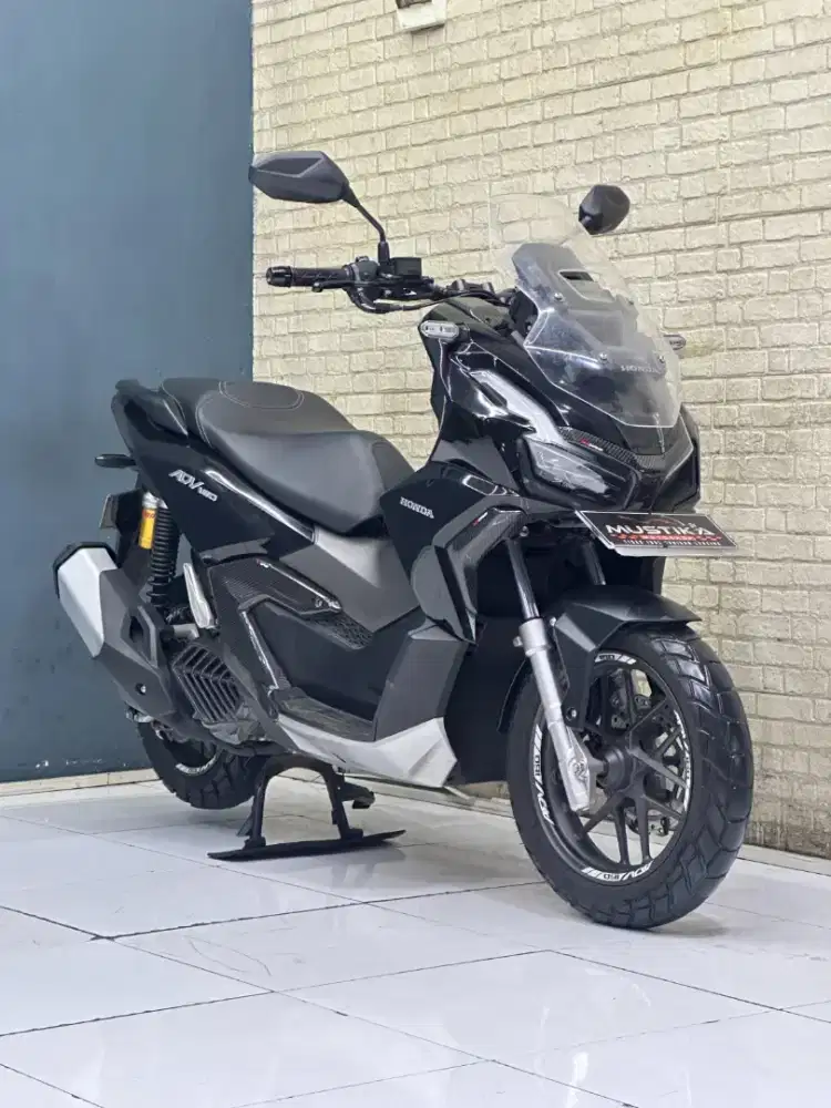 Perfect Condition!!Honda ADV 160cc CBS 2023 Black N Asli Mulus-Mustika