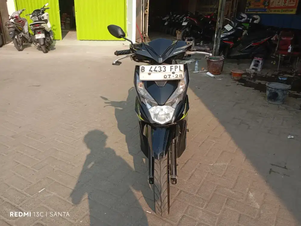 Honda beat eco Tahun 2018 Surat komplit