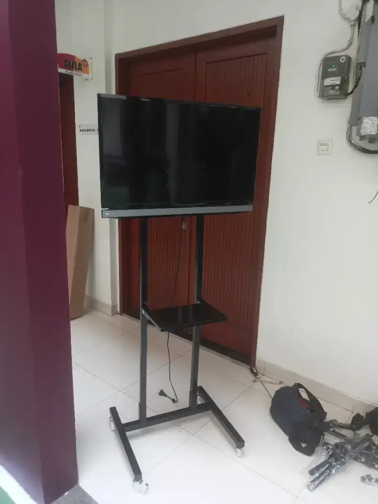 Bracket standing tv semua ukuran tersedia