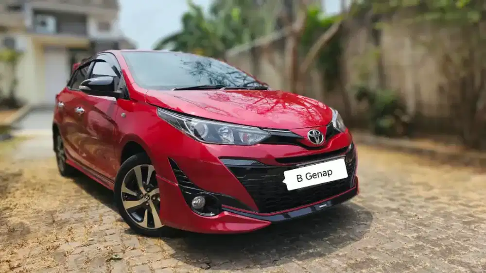 Toyota Yaris S TRD 7 airbag 2018 istimewa