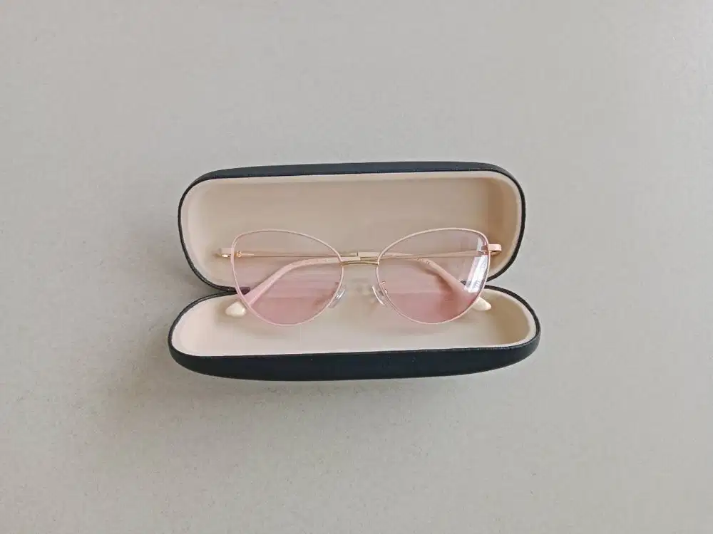 Kacamata blush on minus