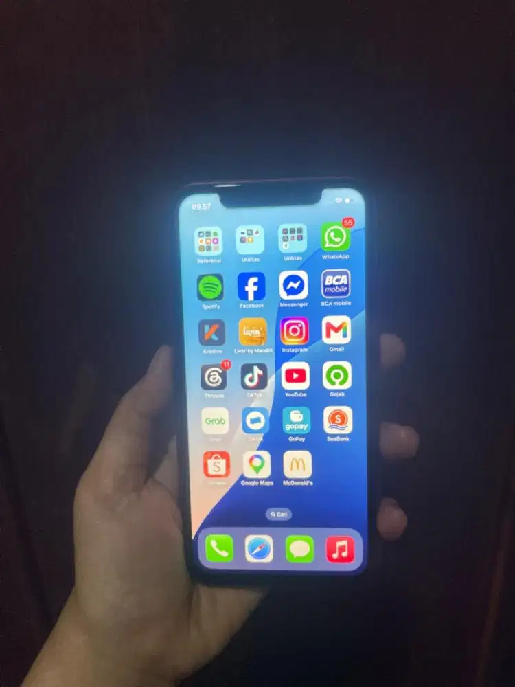 iphone XR 64gb regist all operator  permanen