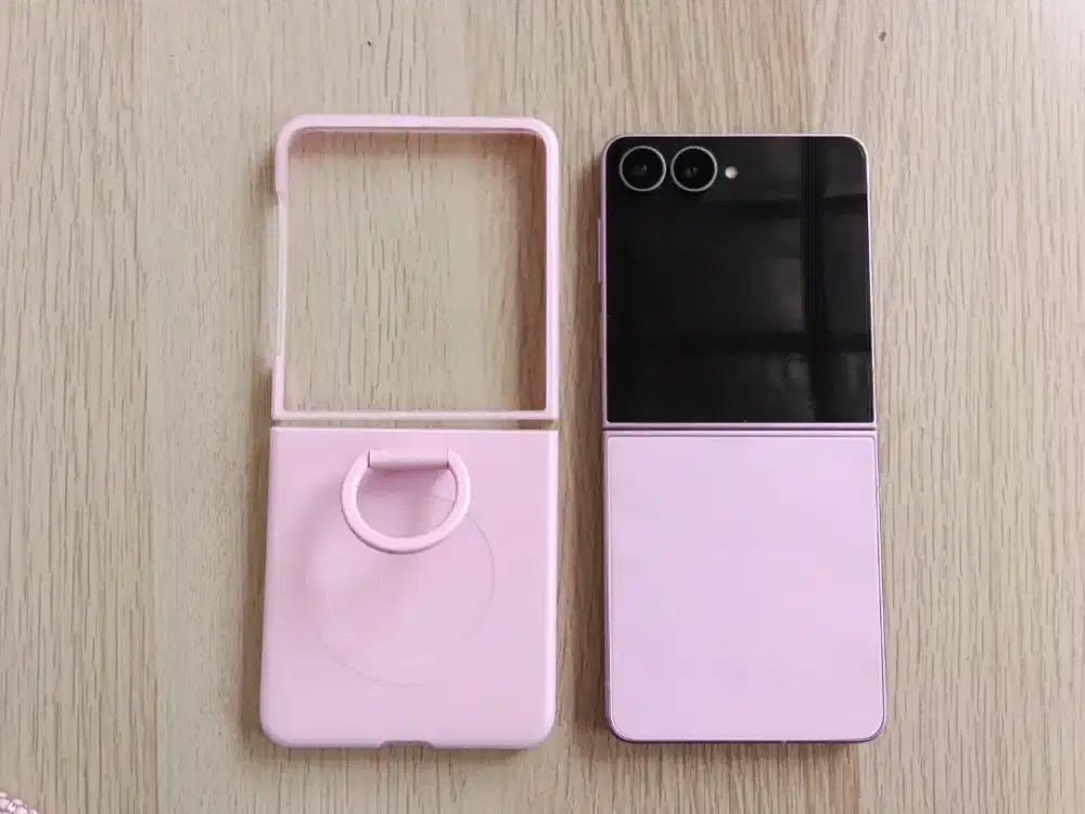 Samsung Galaxy Z Flip8 Pink 512gb LIKE NEW garansi resmi