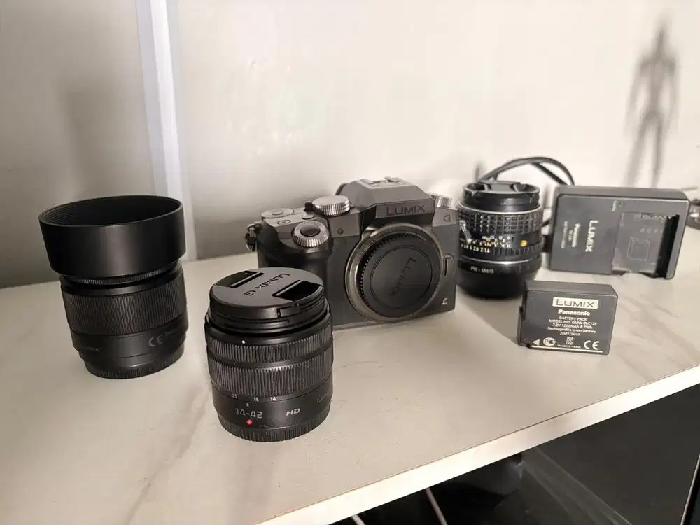 Jual Cepat! Kamera Lumix G7 full set + Lensa 25mm dan 50mm