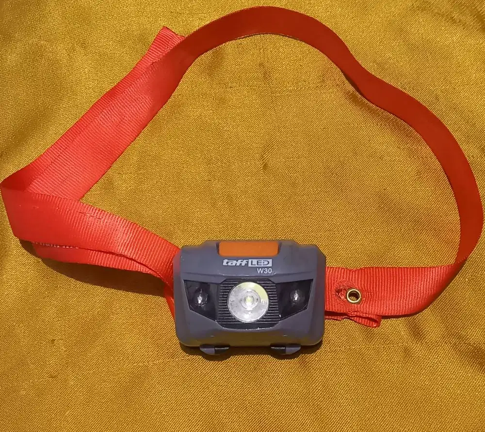 TaffLED W30 Senter Kepala  O8I3IO7 55OOO Flashlight 4 Varia,Normal,NET