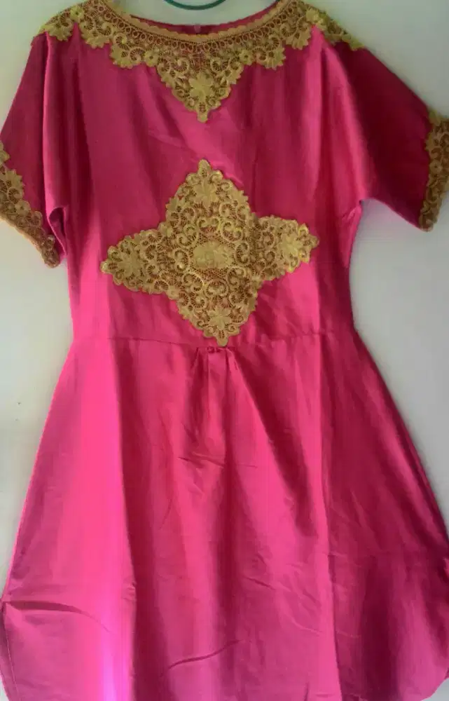 Dress Tunik Bordir Gold Cantik