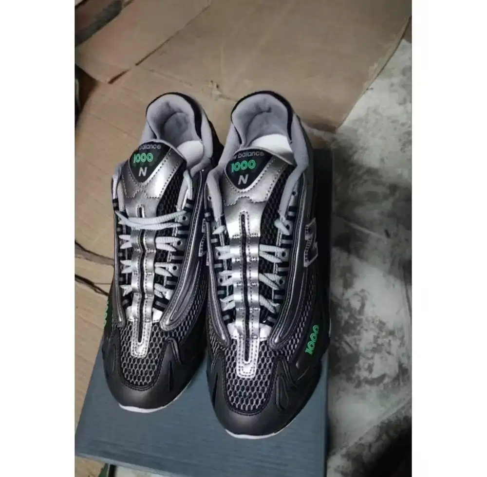 New Balance M1000T Black/Dark Silver Metallic