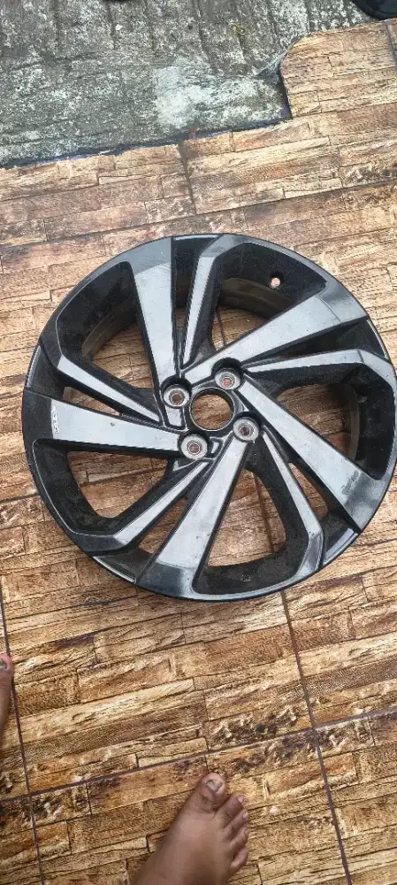 JUAL CRPAT VELG 1 PCS UNTUK TOYOTA RAIZE