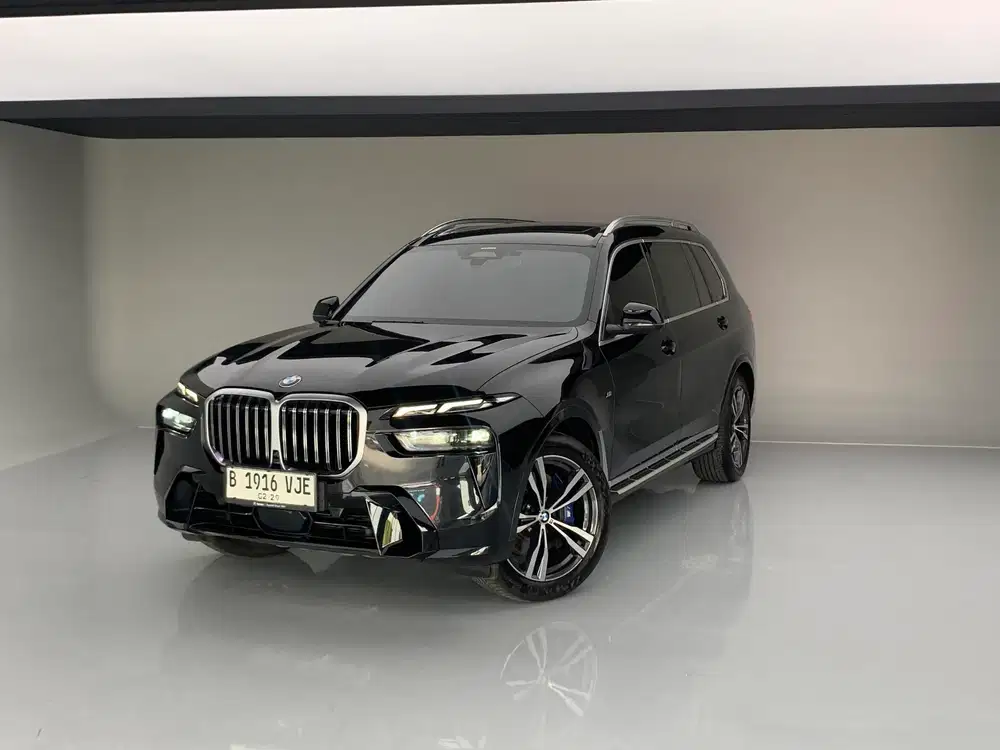 BMW X7 3.0 XDrive 401 G07 Tahun 2023