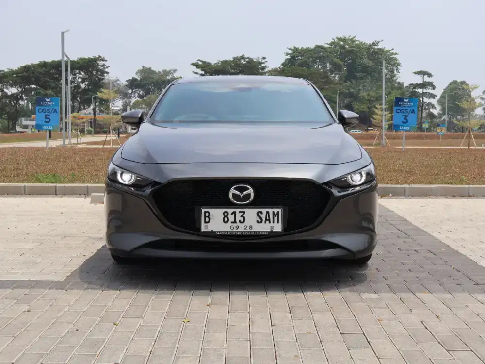 MAZDA3 HB AT 2023 KM 19RB PJK 9-2027 GREY