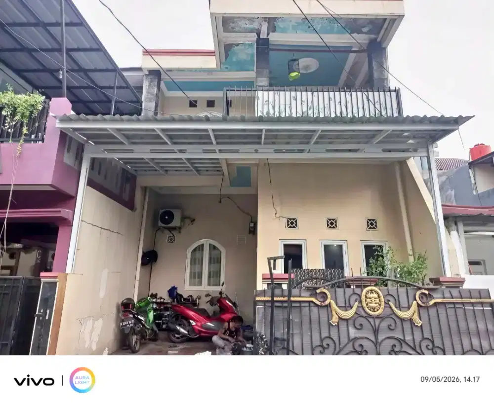 Kanopi baja ringan dan garasi