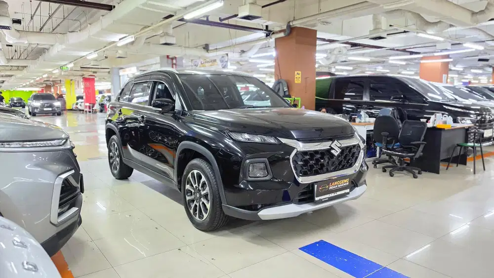 Suzuki Grand Vitara Hybrid 2023