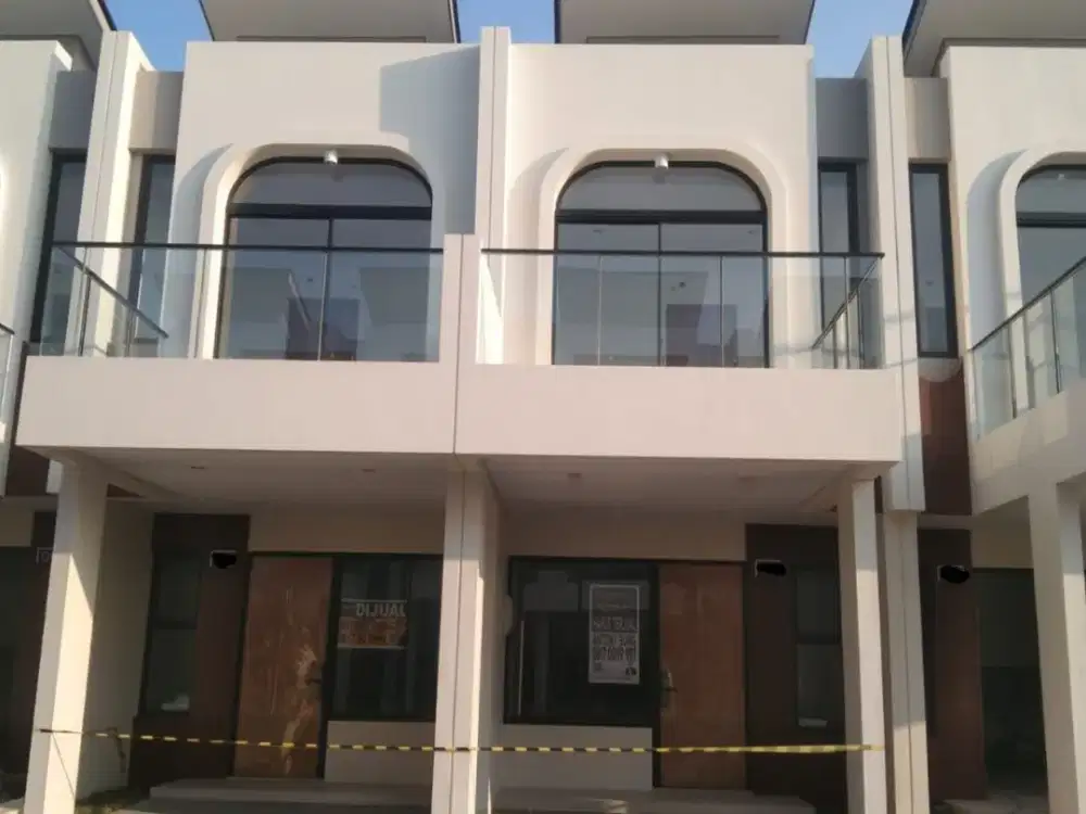 Ready 2 Unit Rumah Brandnew 2 Lantai dengan Balcony di Pasadena Spring Pik 2 Kosambi Tangerang