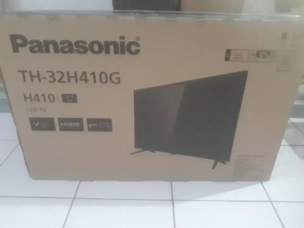 LED TV  PANASONIC TH-32H410G kondisi 100% baru