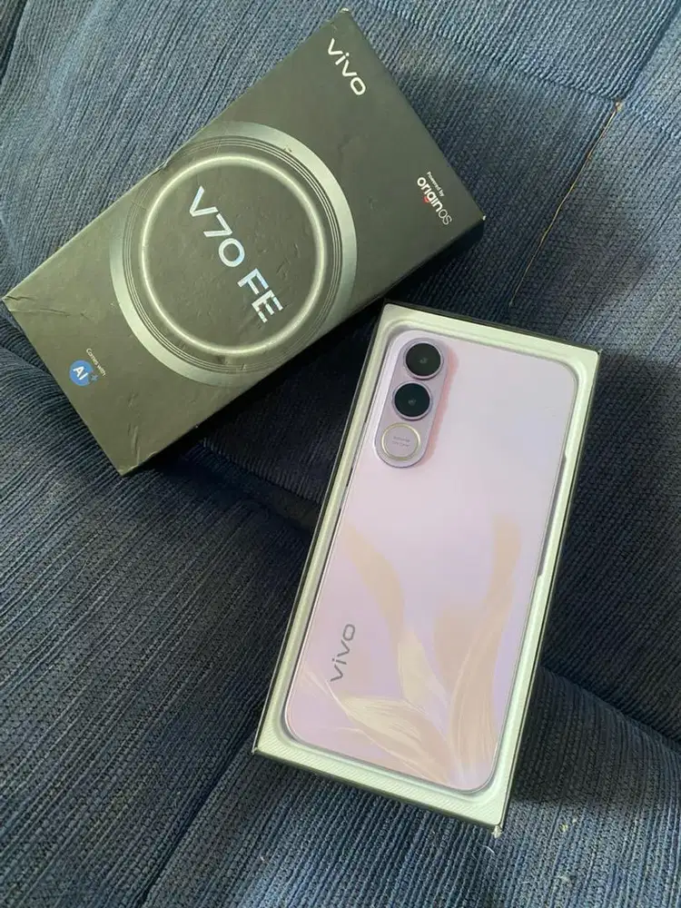 Vivo V70FE Ram 12/256Gb Like New