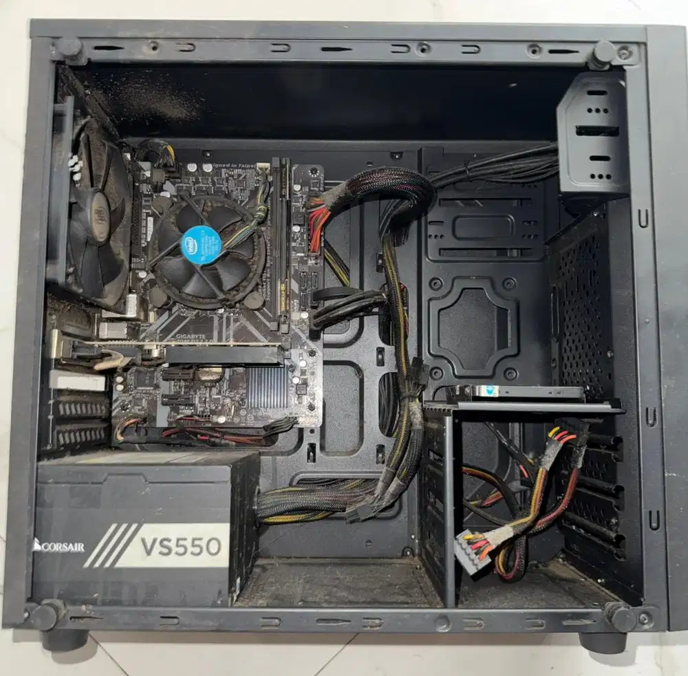PC Rakitan Desktop Case Deepcool (PSU Corsair VS550) - Bekas