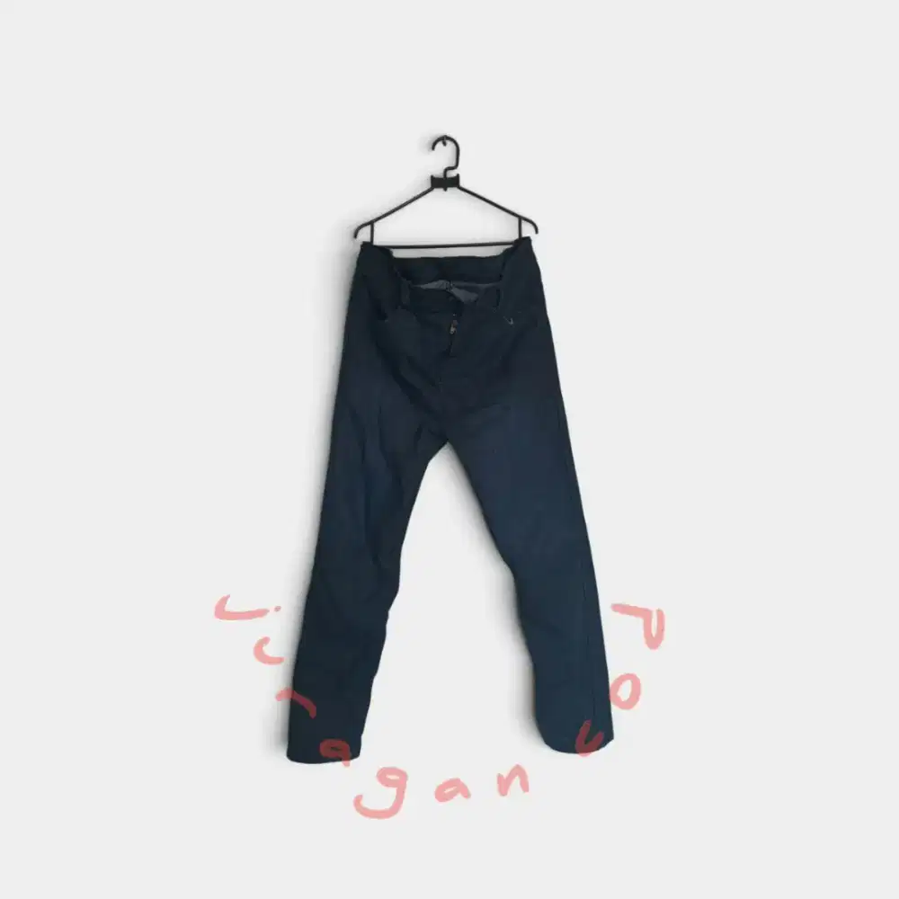 celana jeans slim fit ukuran 38