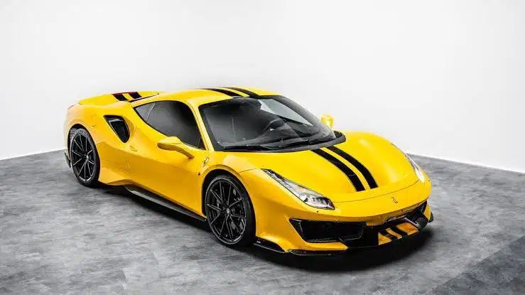 FERRARI 488 PISTA COUPE 2021
