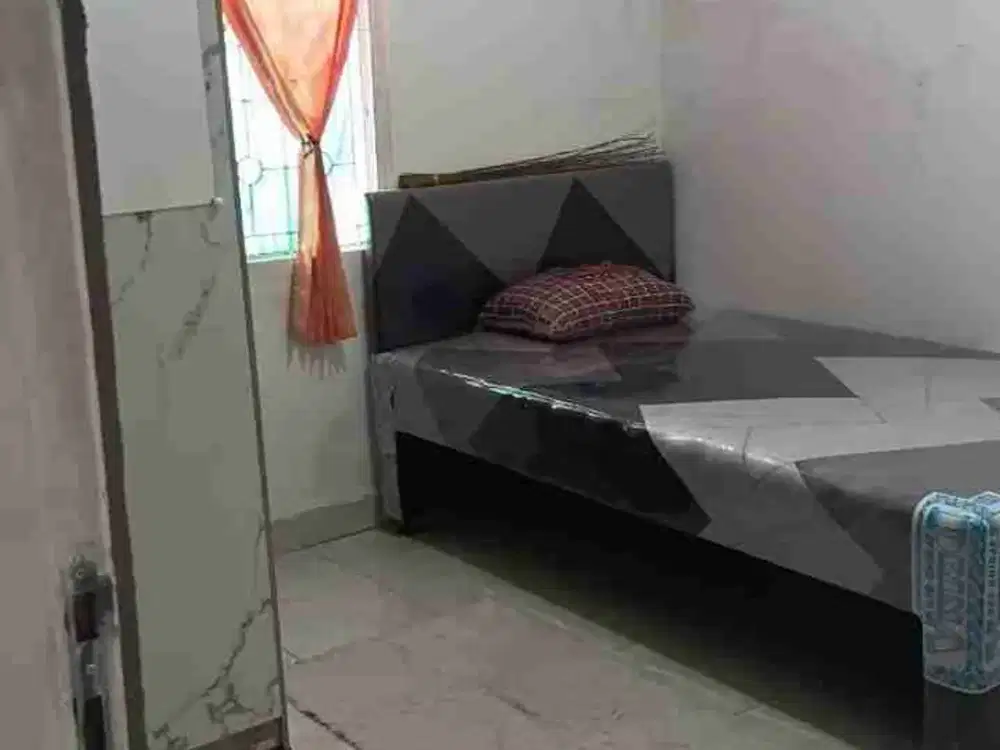 DI KONTRAKAN KOS RUMAH DI TAMAN CIBODAS CIKARANG SEKATAN BEKASI